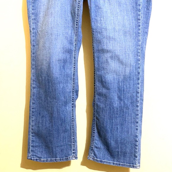 Riders by Lee Mid-Rise straight Boot Cut Jeans Size 8P - Picture 3 of 10